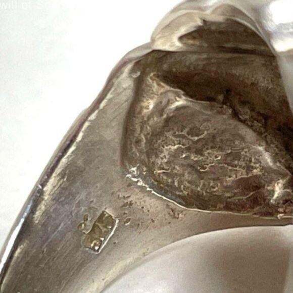 VINTAGE Sterling .525 Textured Ring, Size 5.75 - Picture 2 of 4